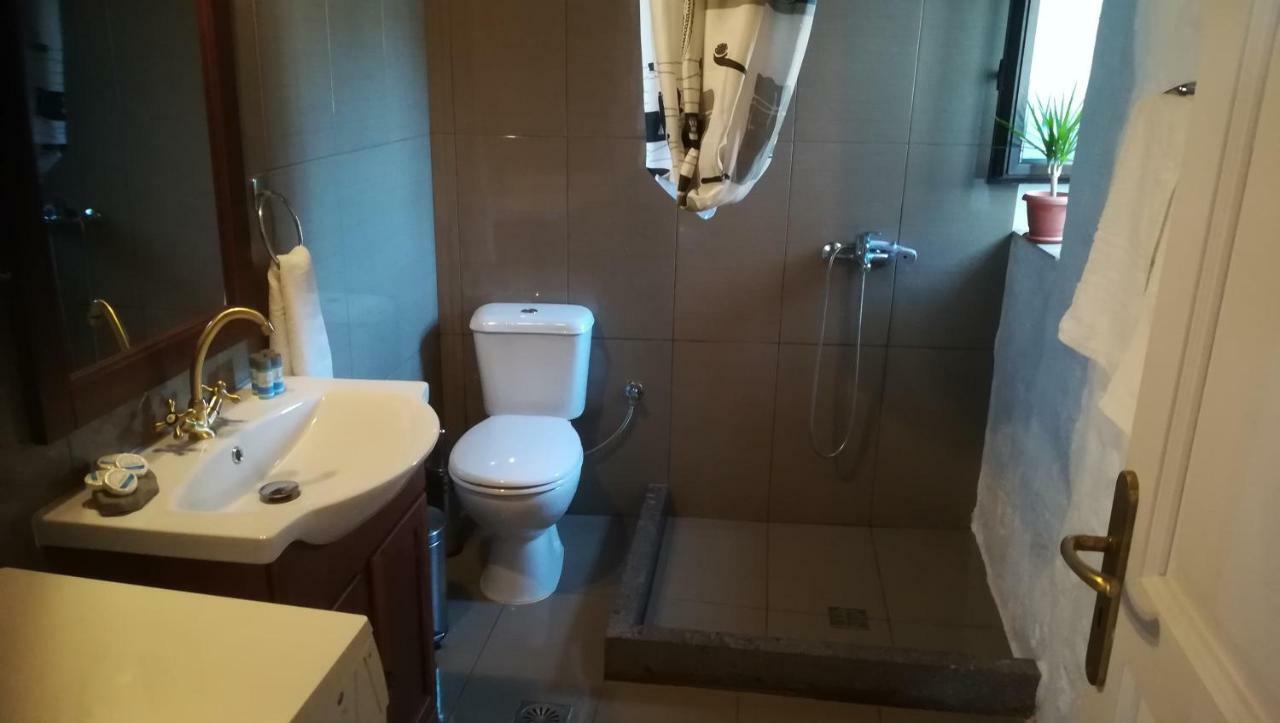 Chris House Villa Sapsila Bagian luar foto
